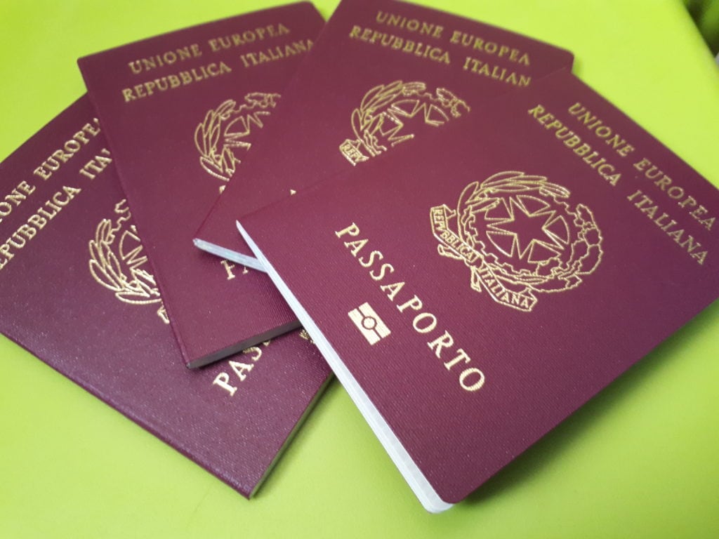 come ottenere il passaporto per i minori