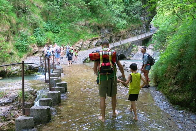 trekking con bambini vicino bergamo
