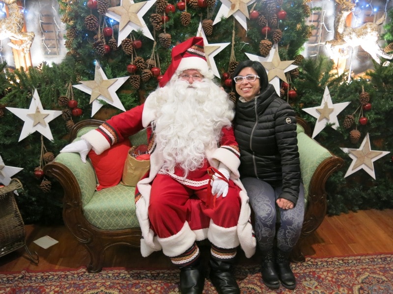 Quanti Anni Ha Babbo Natale Vero.Le 10 E Piu Belle Case Di Babbo Natale In Italia Dai Che Partiamo Travel Blog