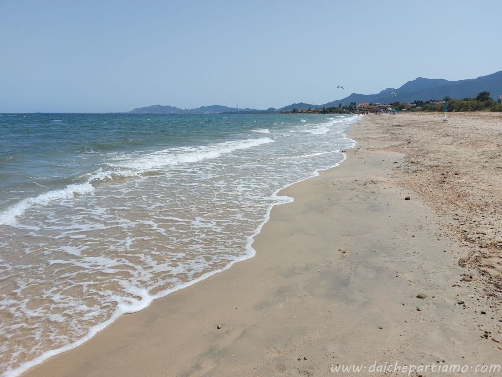 spiaggia capoterra sardegna sud