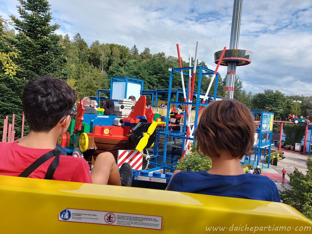 legoland germania attrazioni pedal a car