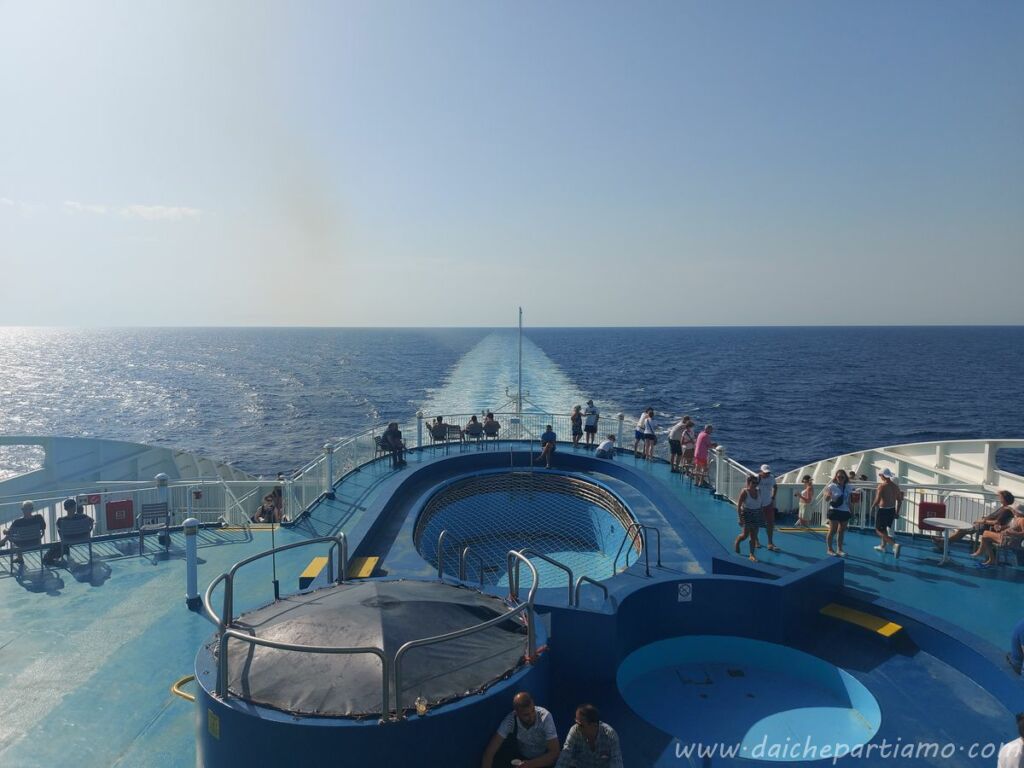 traghetto per la grecia