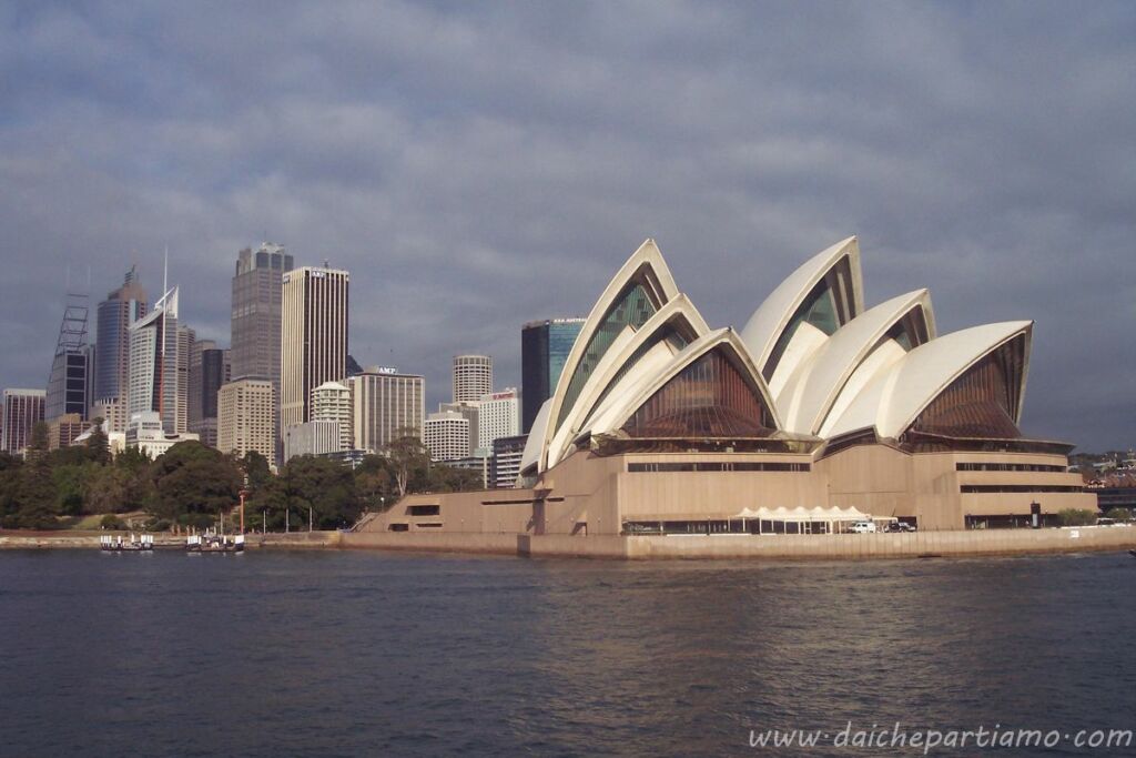 sydney opera ouse