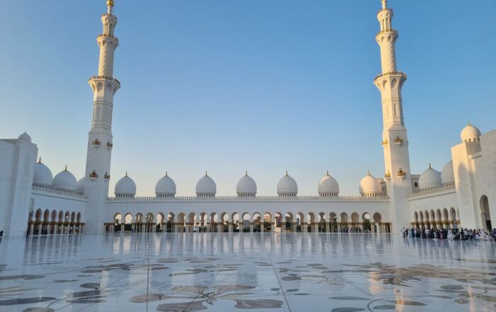 cosa vedere abu dhabi moschea