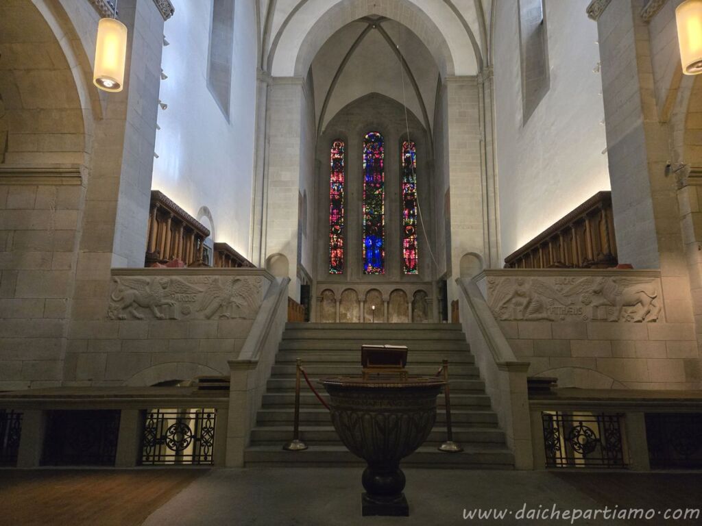 centro zurigo cattedrale